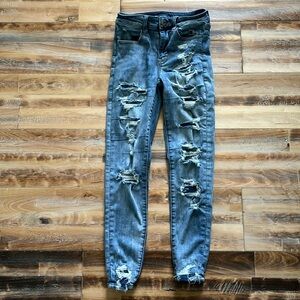 American Eagle Hi Rise Jegging size 2 short